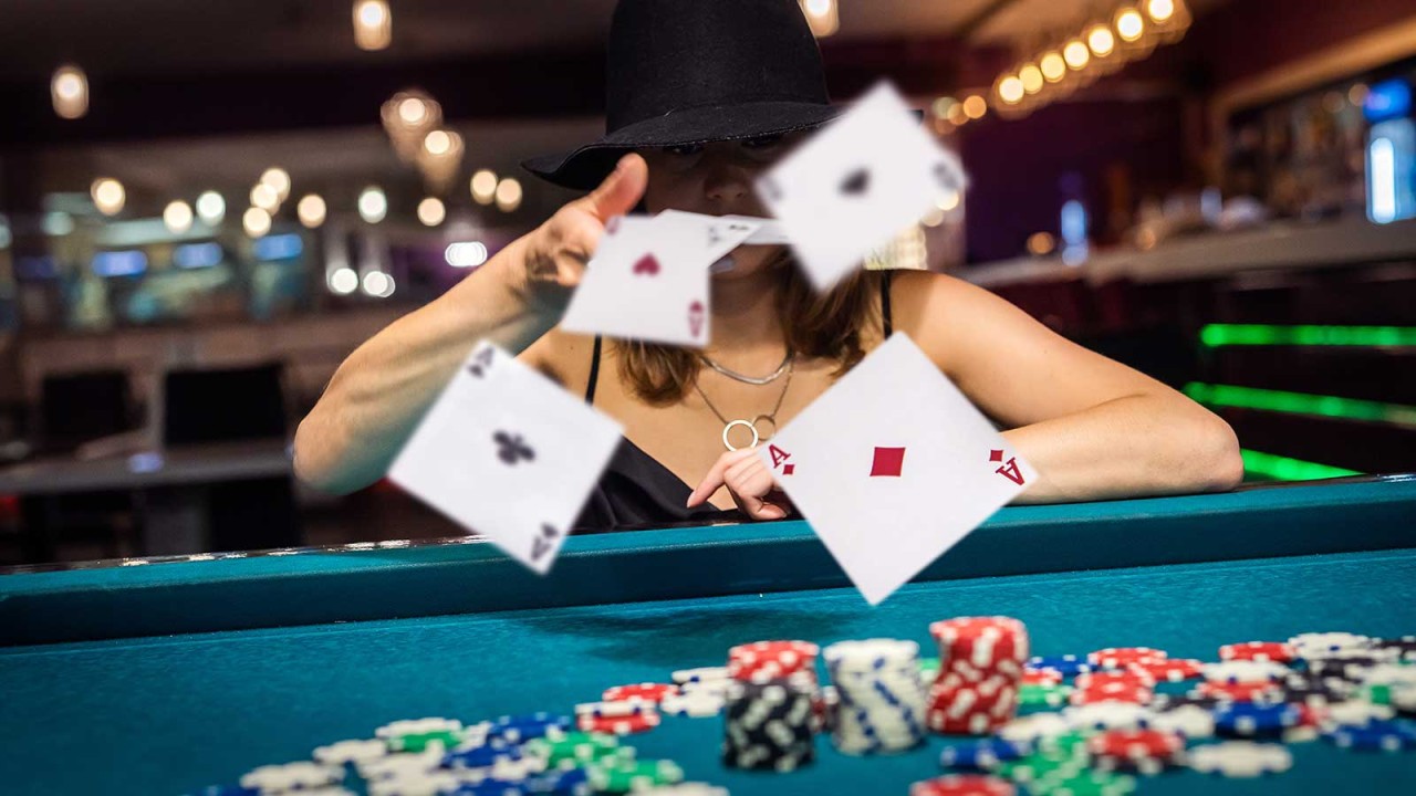 Roll the Dice, Take the Prize: Online Casino Adventures Await!